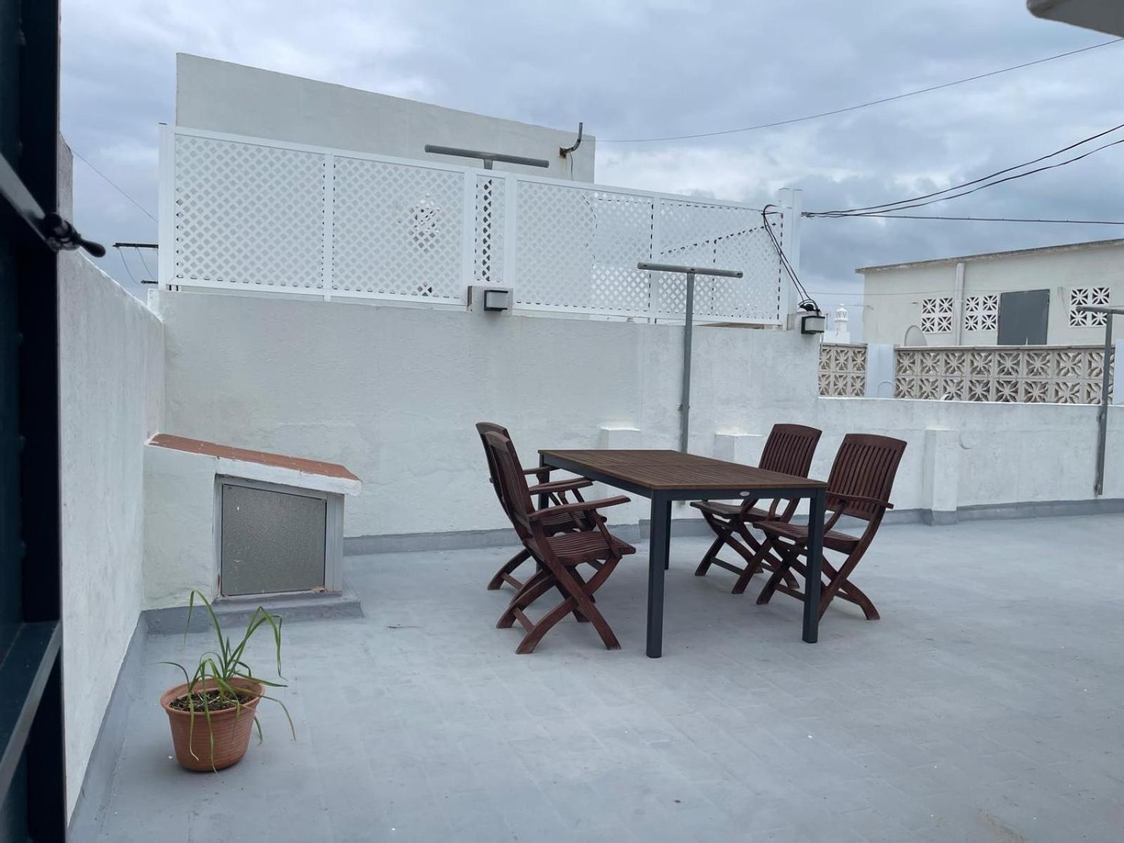Apartamentos La Higuera 2 Rota Exteriör bild